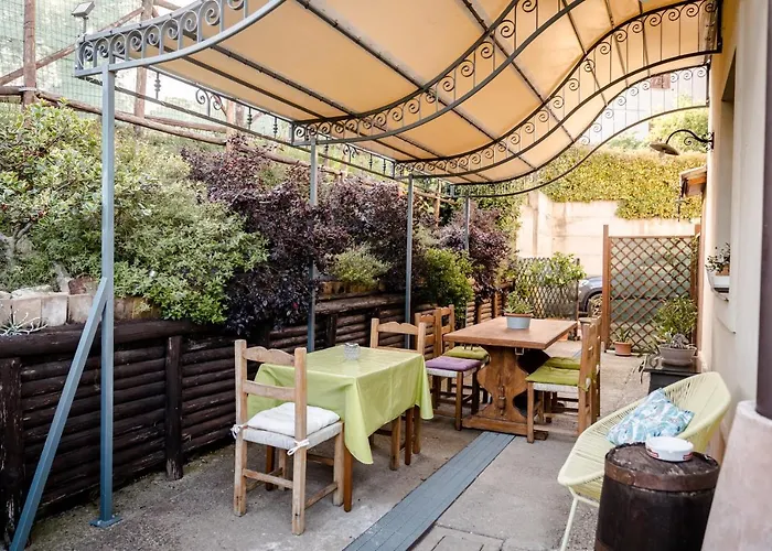 Bed and breakfast Lazita 3*